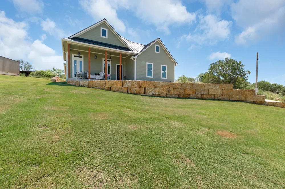 908 Sandy Mountain Drive Sunrise Beach, TX 78643
