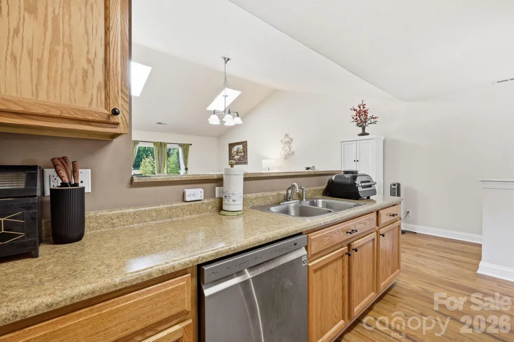 123 Foxden Drive #202 Fletcher, NC 28732