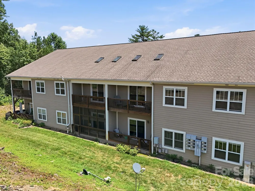 123 Foxden Drive #202 Fletcher, NC 28732