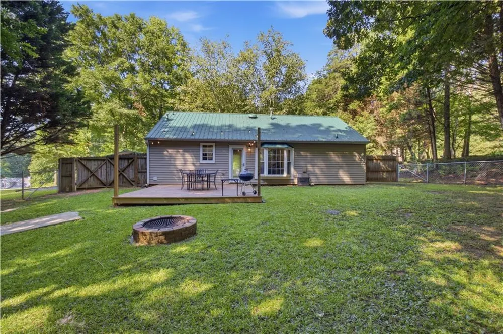 4487 Fountain Drive Gillsville, GA 30543