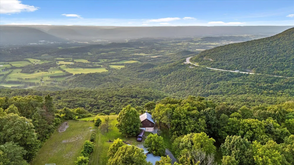 1434 Window Rock Road Dunlap, TN 37327