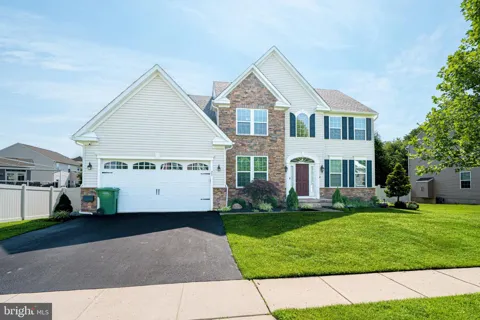 23 CARRINGTON WAY