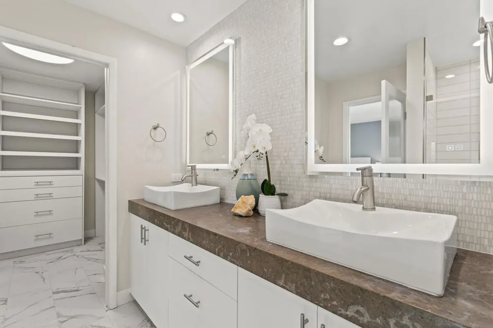 438 La Mesa Ave Encinitas, CA 92024