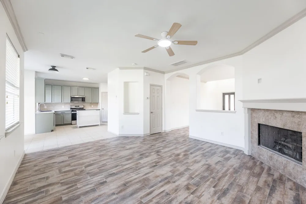 32506 Rosella Lane Pinehurst, TX 77362