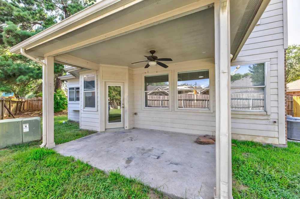 32506 Rosella Lane Pinehurst, TX 77362