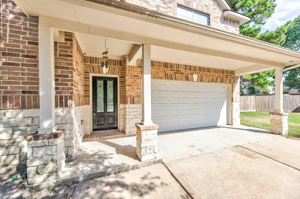 32506 Rosella Lane Pinehurst, TX 77362