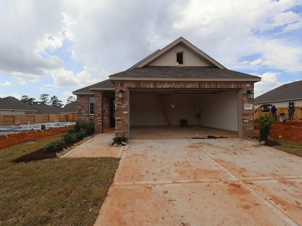 10228 Burton Path Montgomery, TX 77316