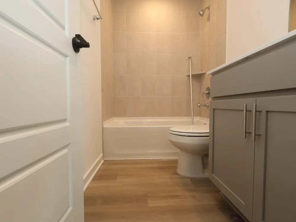 10228 Burton Path Montgomery, TX 77316
