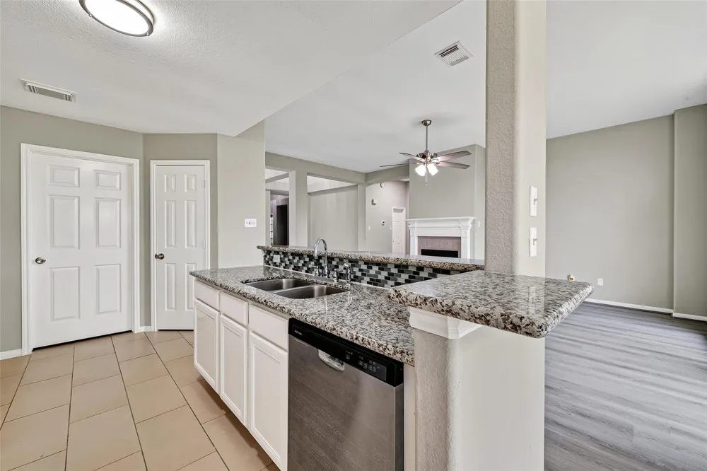 4667 Magnolia Creek Road Houston, TX 77084