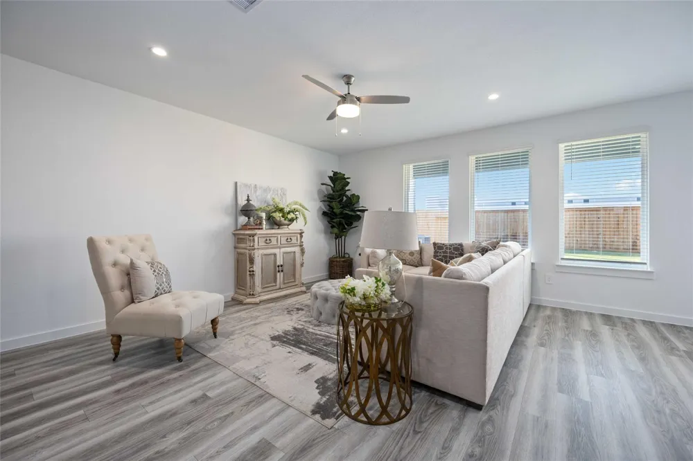 3212 Summercrisp Hollow Lane Pearland, TX 77581