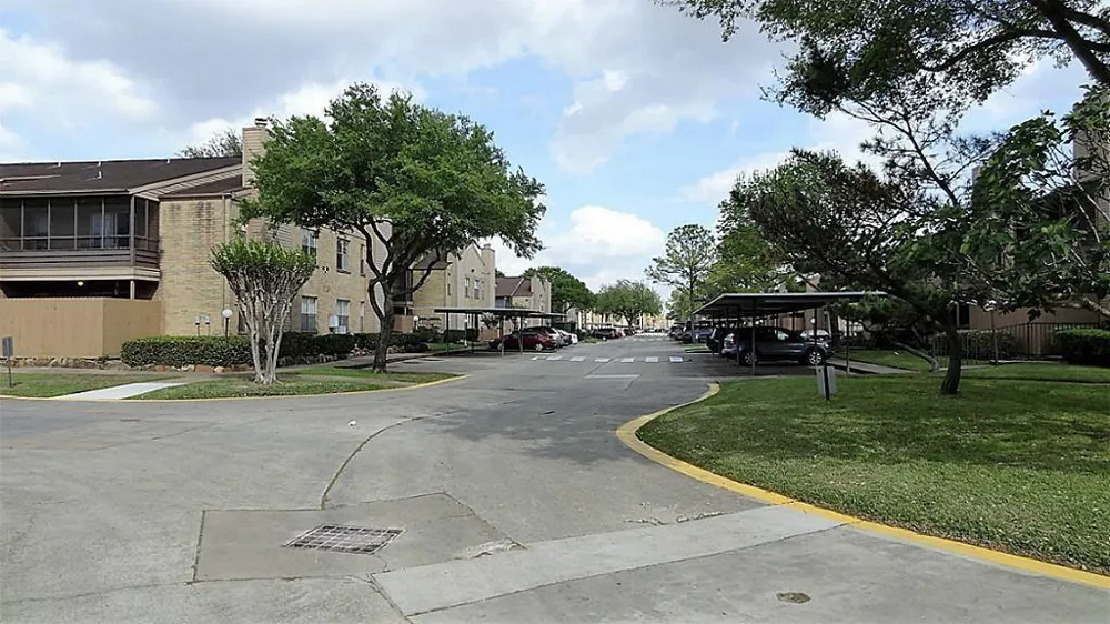 10555 Turtlewood Court #1712 Houston, TX 77072