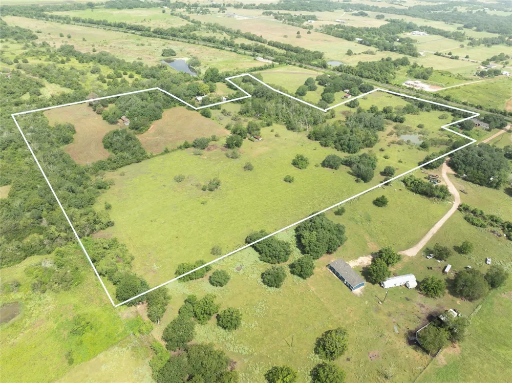 1340 Cr 253 Weimar, TX 78962