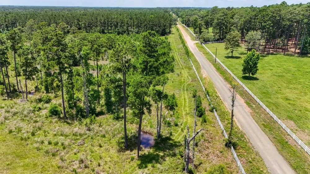 Cr 1450 Warren, TX 77664