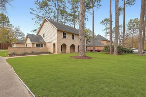 17106 Spring Creek Forest