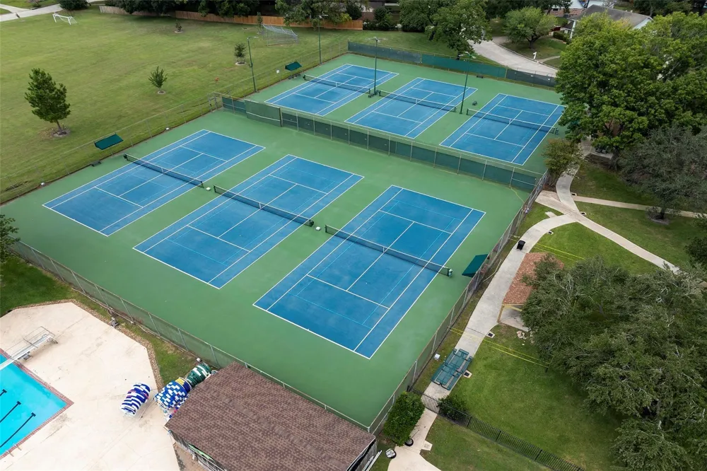 17106 Spring Creek Forest North Houston, TX 77379