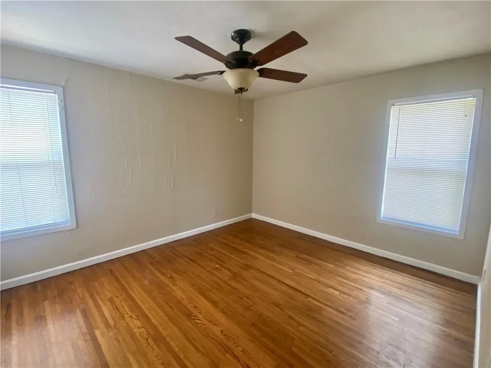 233 Eastgate Drive Corpus Christi, TX 78408