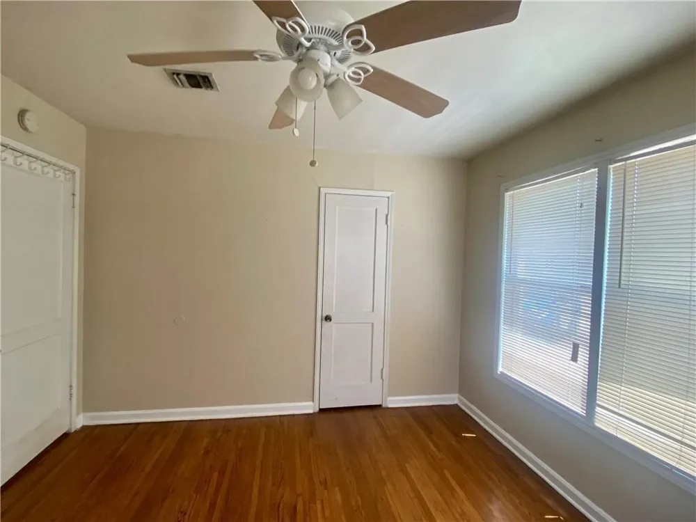 233 Eastgate Drive Corpus Christi, TX 78408