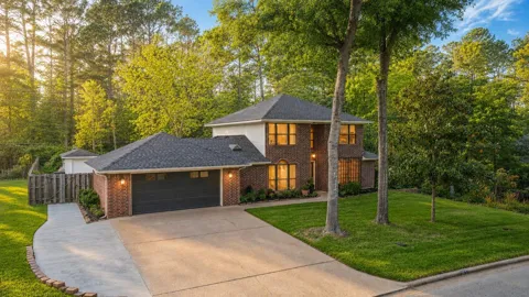 1415 River Oaks Drive