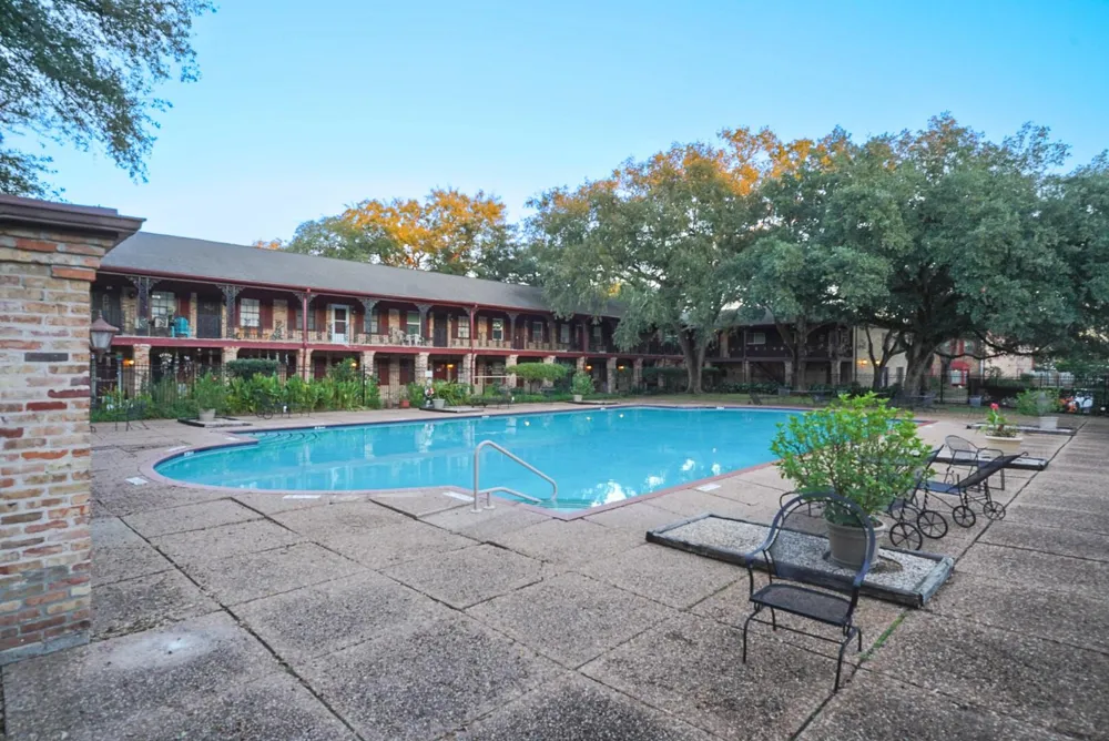 5216 Arboles Drive #10 Houston, TX 77035