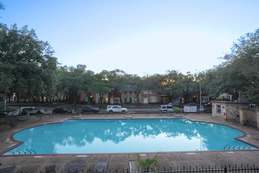 5216 Arboles Drive #10 Houston, TX 77035