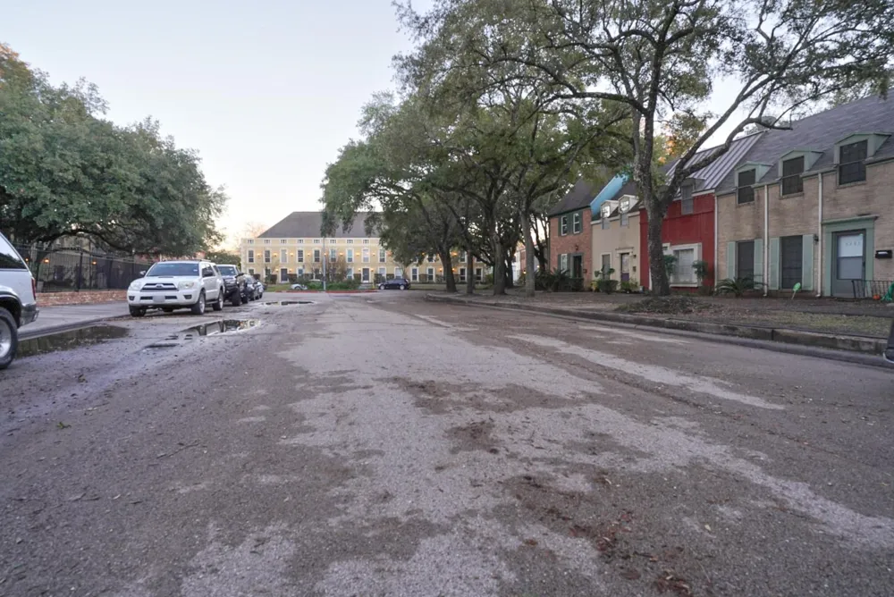5216 Arboles Drive #10 Houston, TX 77035