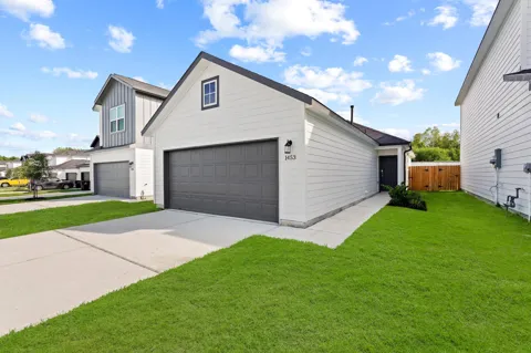 1409 Acorn Meadow Street