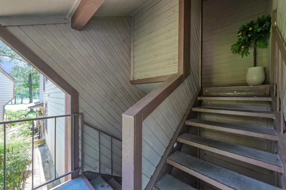 12900 Walden Road #1010-J Montgomery, TX 77356