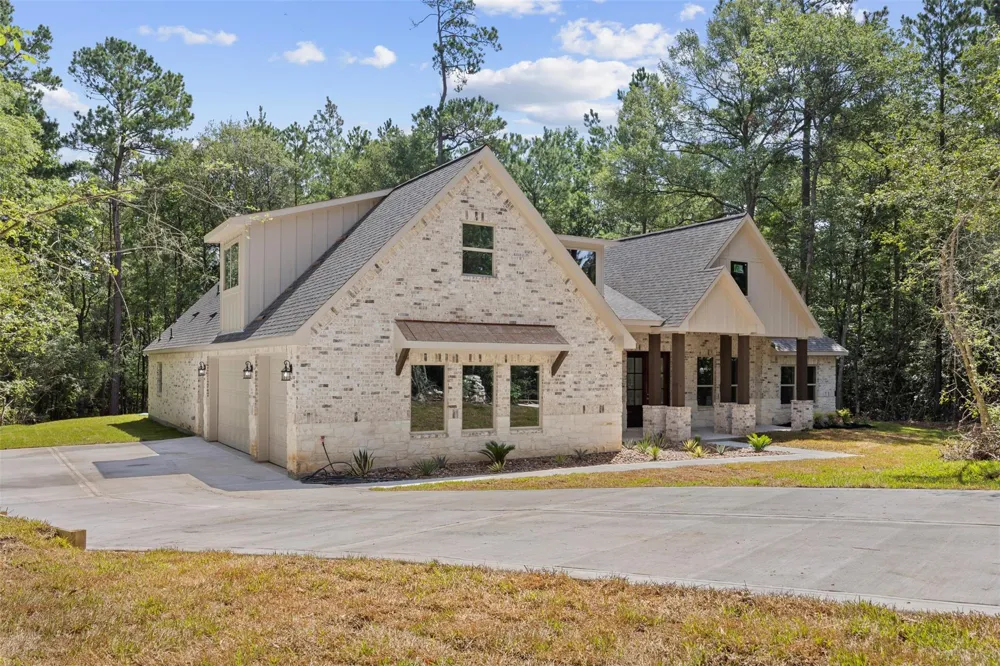 183 Windmill Road New Waverly, TX 77358