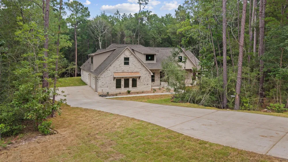 183 Windmill Road New Waverly, TX 77358