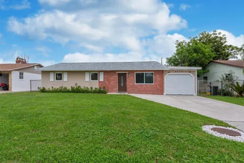 4317 APPLECREST DRIVE