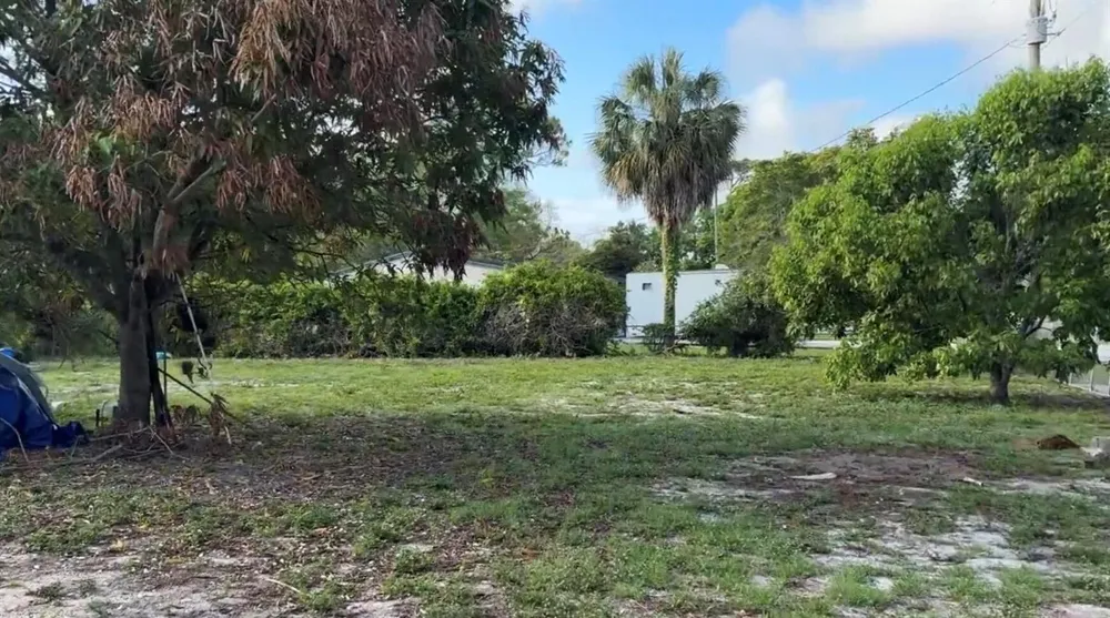 718 Fergusson Lane West Palm Beach, FL 33415