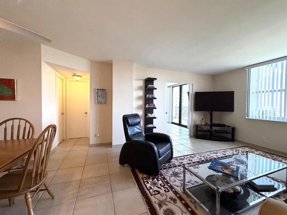 2101 S Ocean Drive #505 Hollywood, FL 33019