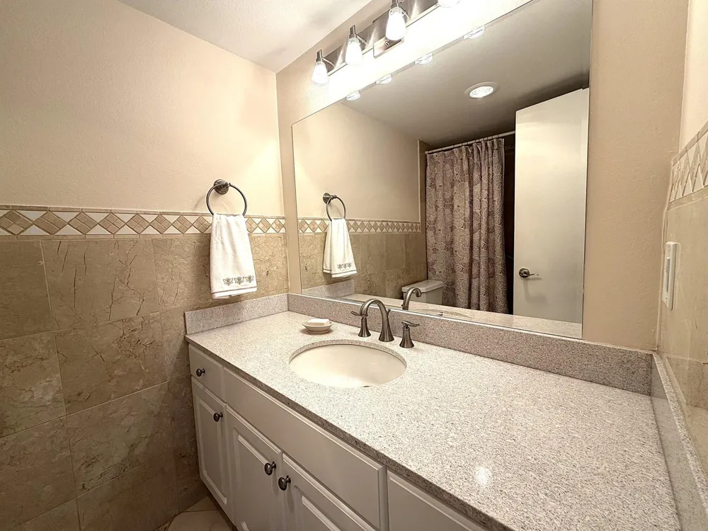 2101 S Ocean Drive #505 Hollywood, FL 33019
