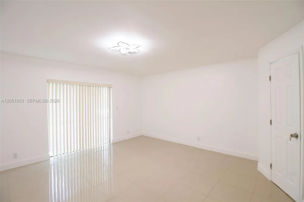5215 SW 40th Ave #48 Dania Beach, FL 33314
