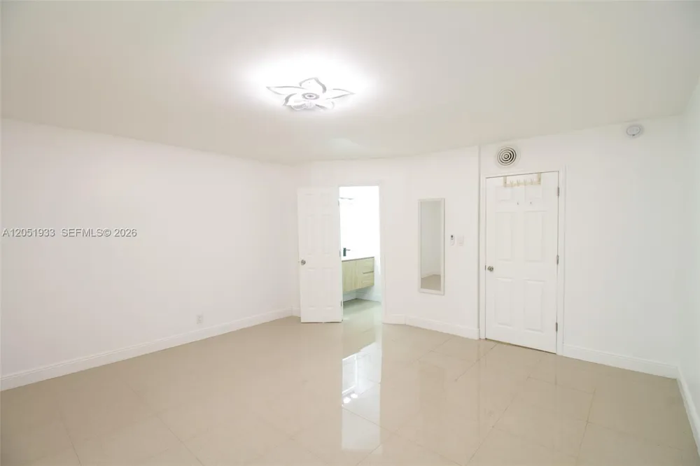 5215 SW 40th Ave #48 Dania Beach, FL 33314