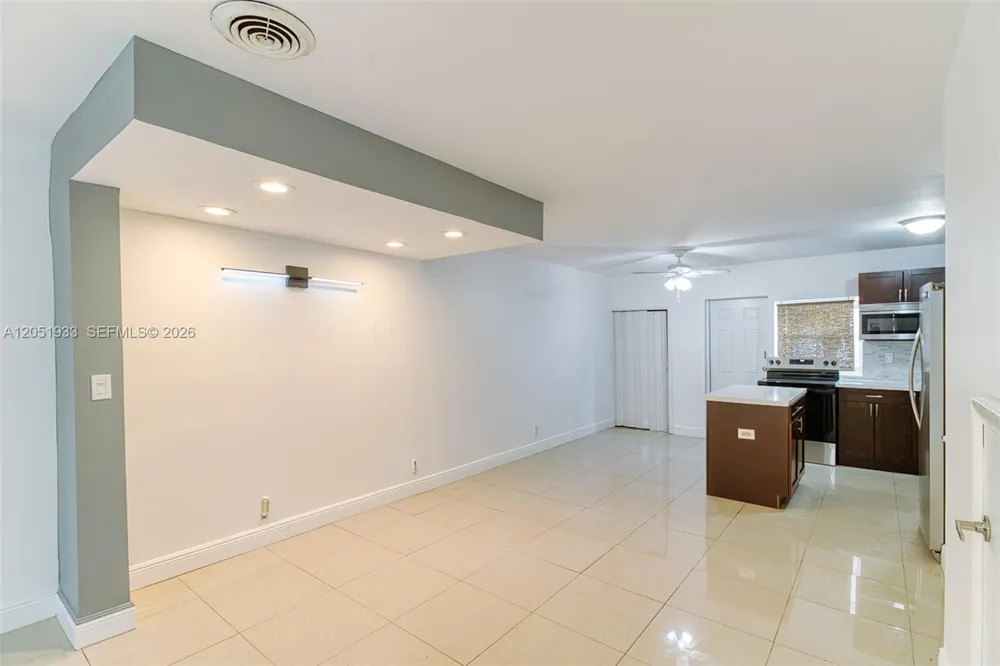 5215 SW 40th Ave #48 Dania Beach, FL 33314