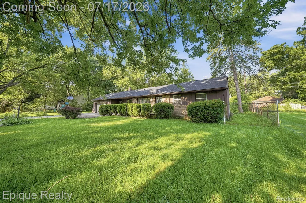 216 Aveline Street Ypsilanti City, MI 48197
