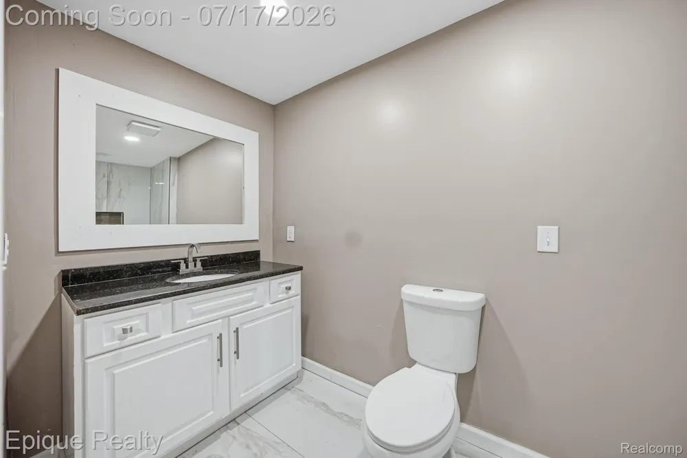 216 Aveline Street Ypsilanti City, MI 48197