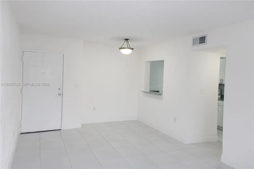1850 SW 122nd Ave #004A Miami, FL 33175