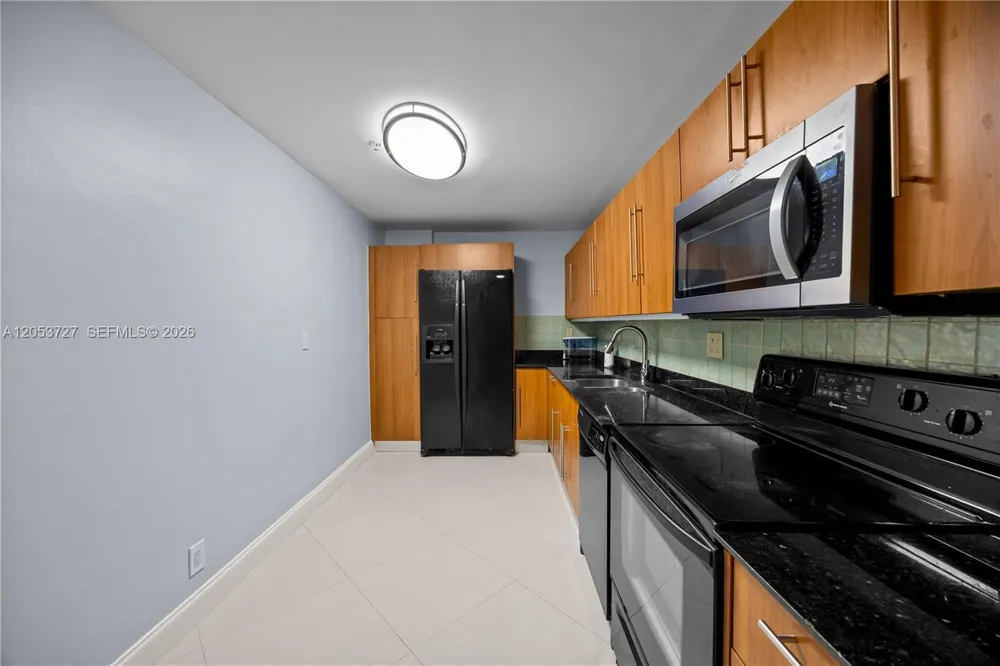 3001 S Ocean Dr #317 Hollywood, FL 33019