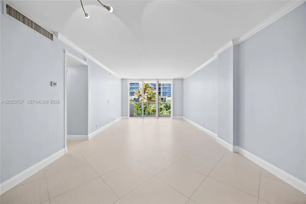 3001 S Ocean Dr #317 Hollywood, FL 33019