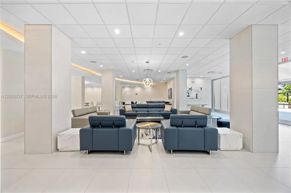 3001 S Ocean Dr #317 Hollywood, FL 33019
