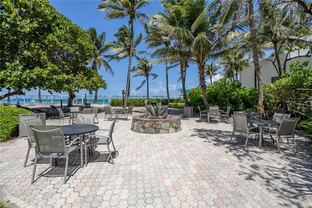 3001 S Ocean Dr #317 Hollywood, FL 33019
