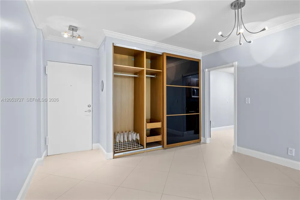 3001 S Ocean Dr #317 Hollywood, FL 33019