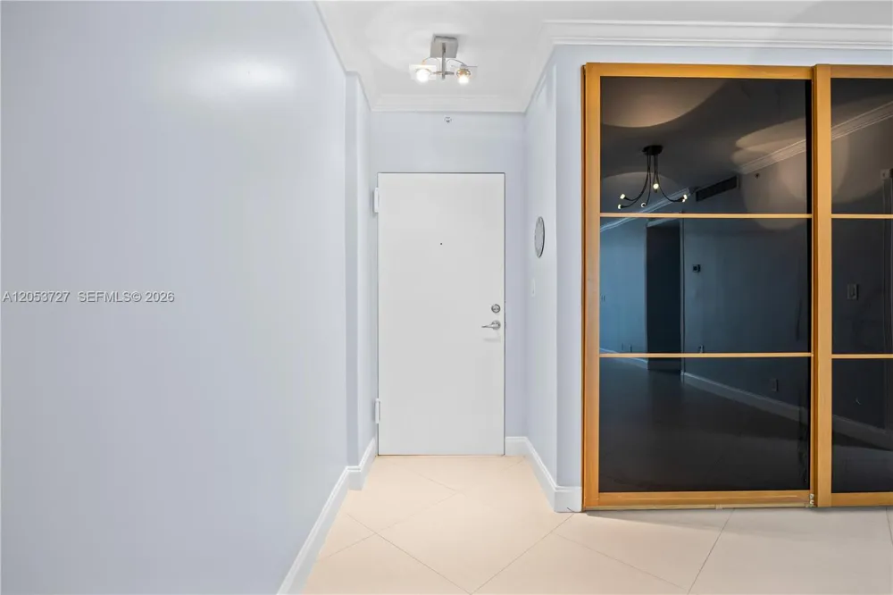 3001 S Ocean Dr #317 Hollywood, FL 33019