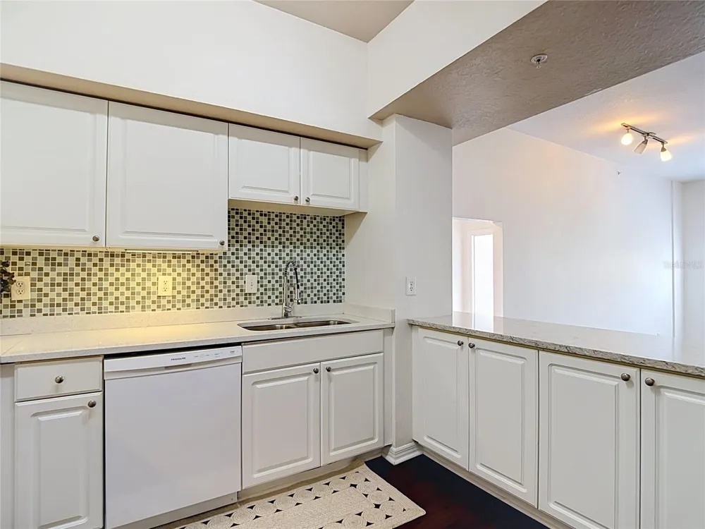 501 S MOODY AVENUE #1139B Tampa, FL 33609