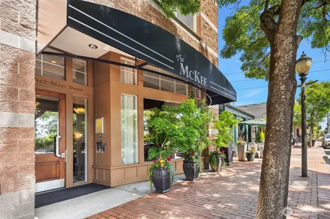 10042 Main Street #206