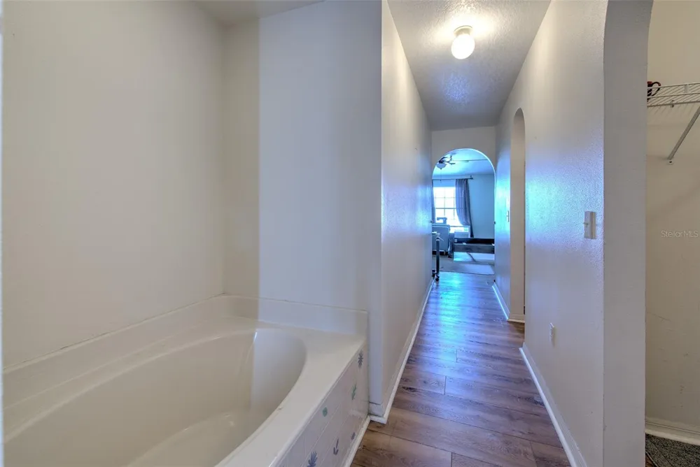 169 VISTA VIEW AVENUE Eagle Lake, FL 33839