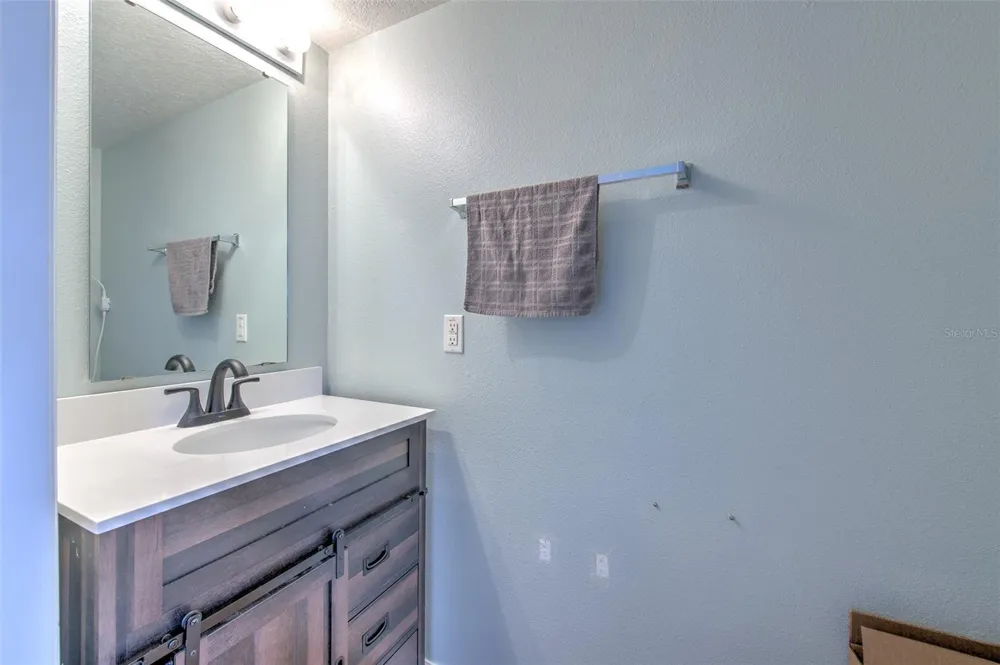 169 VISTA VIEW AVENUE Eagle Lake, FL 33839