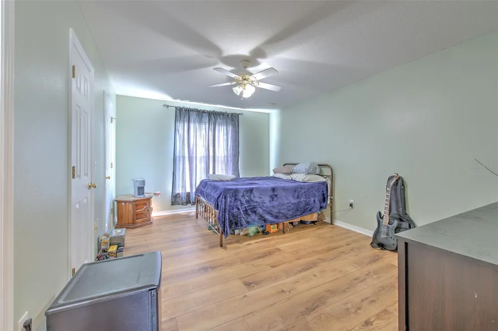 169 VISTA VIEW AVENUE Eagle Lake, FL 33839